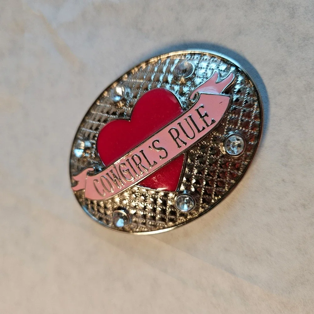 Nocona Cowgirls Rule Y2K Belt Buckle Silver Red Heart Pink Banner Rhinestone